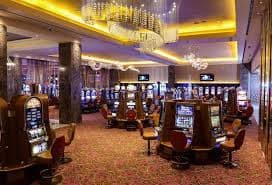 မြန်မာ ကစားသမားများ sun88 Live Casino Baccarat real dealer ဖြင့် ကစားနေသောမြင်ကွင်း